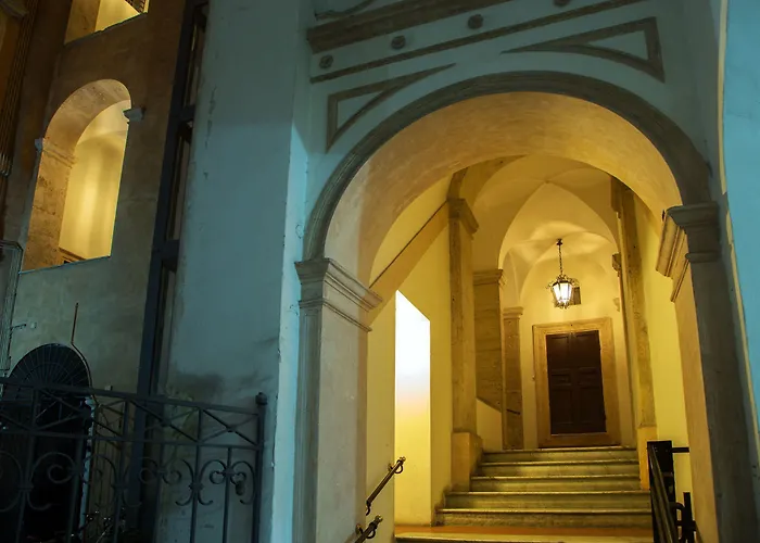 Palazzo De Cupis - And View בית הארחה 4*