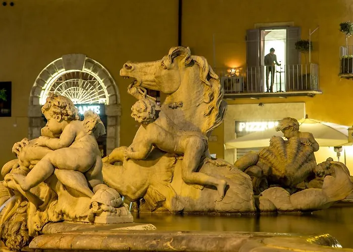 Palazzo De Cupis - And View 4* רומא